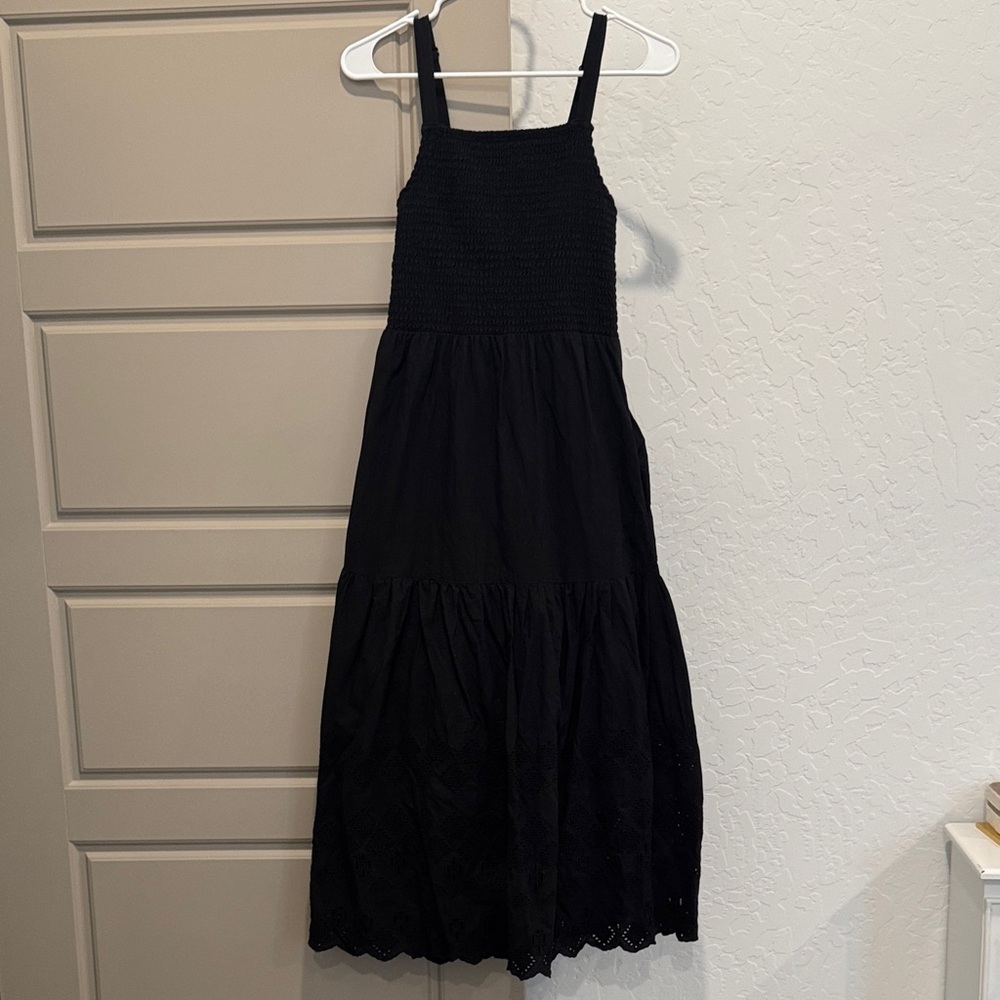 Evereve Smocked Embroidered Dress - Picture 2 of 6